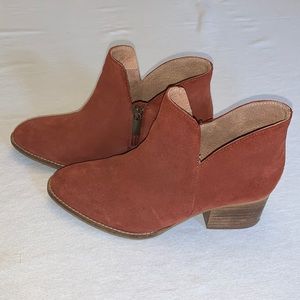 Liendo Anthropologie Suede Booties Size 7